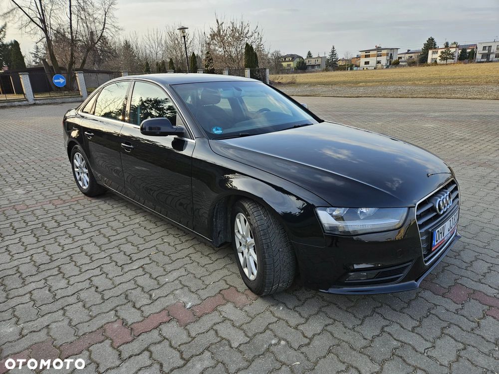 Audi A4 Limousine 2.0 TDI DPF quattro Ambiente - 5