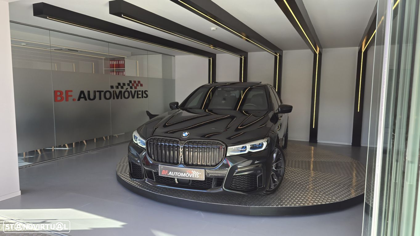 BMW 740 d xDrive Pack M Auto - 10