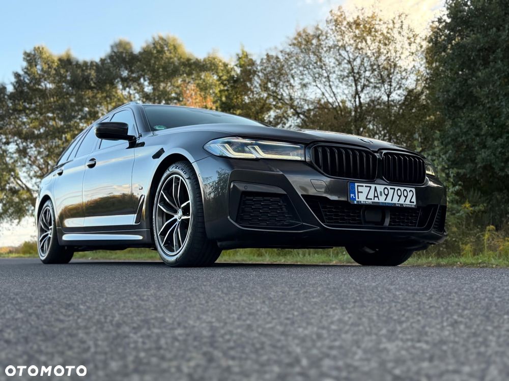 BMW Seria 5 520d M Sport sport - 5