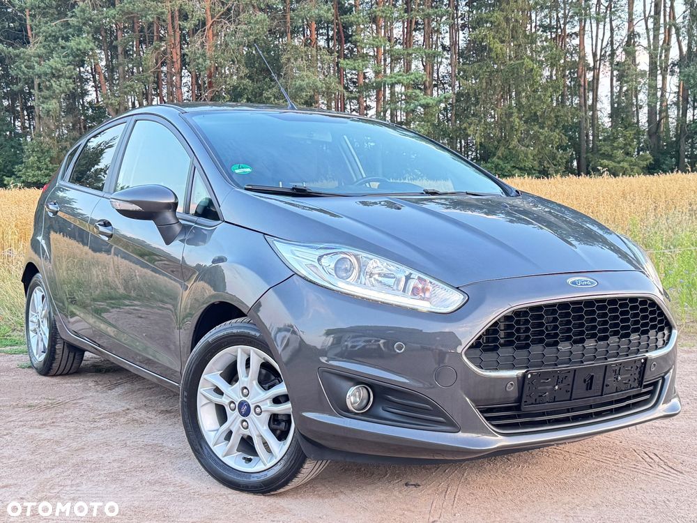 Ford Fiesta - 33