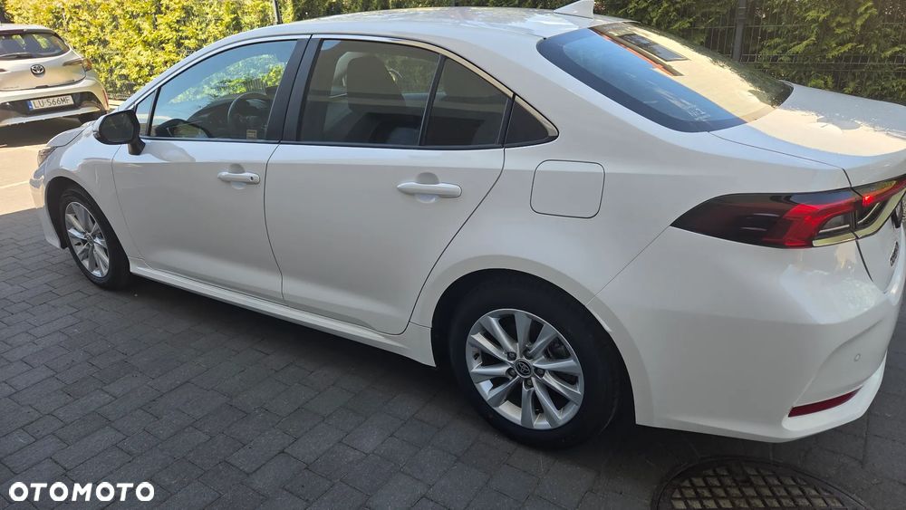Toyota Corolla 1.8 Hybrid Comfort - 11
