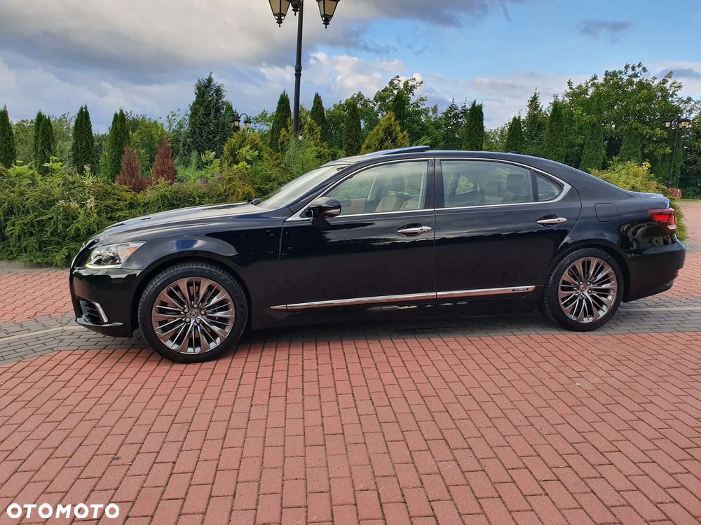 Lexus LS - 2