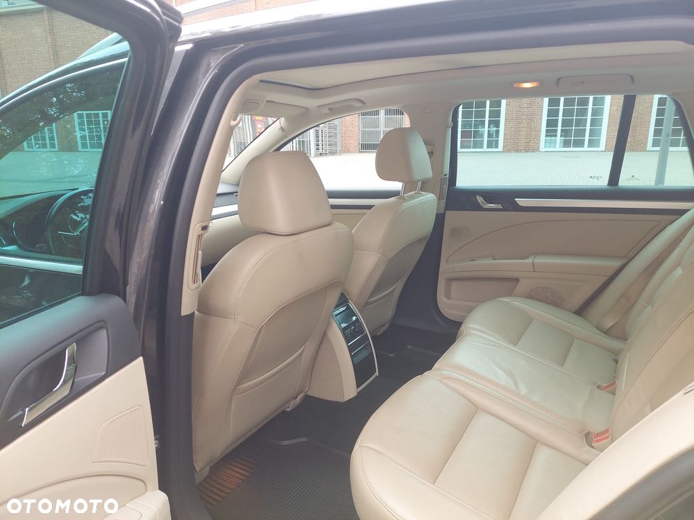 Skoda Superb 2013 photo 3