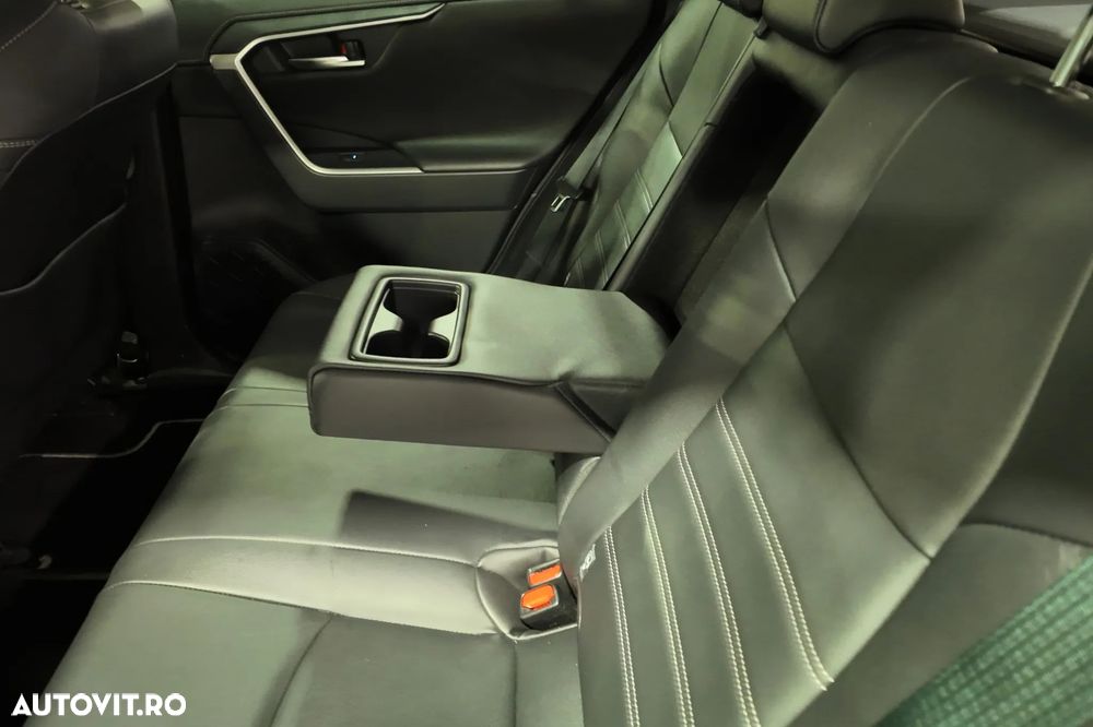 Toyota RAV4 2.5 Hybrid VVT-iE 4x4 Luxury - 8