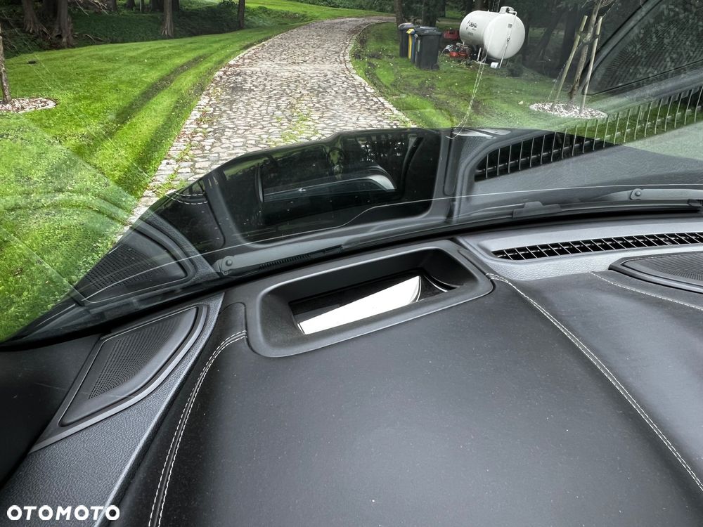 RAM 1500 5.7 Crew Cab Limited - 9