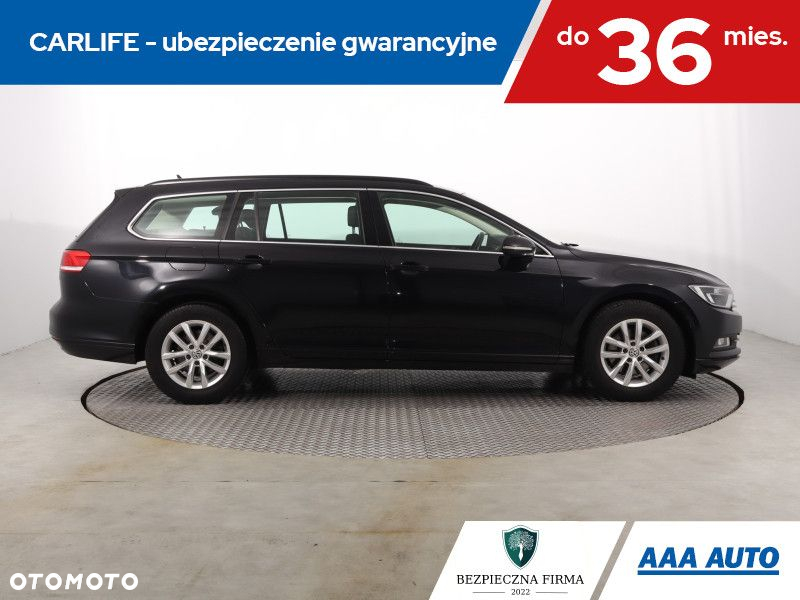 Volkswagen Passat - 7