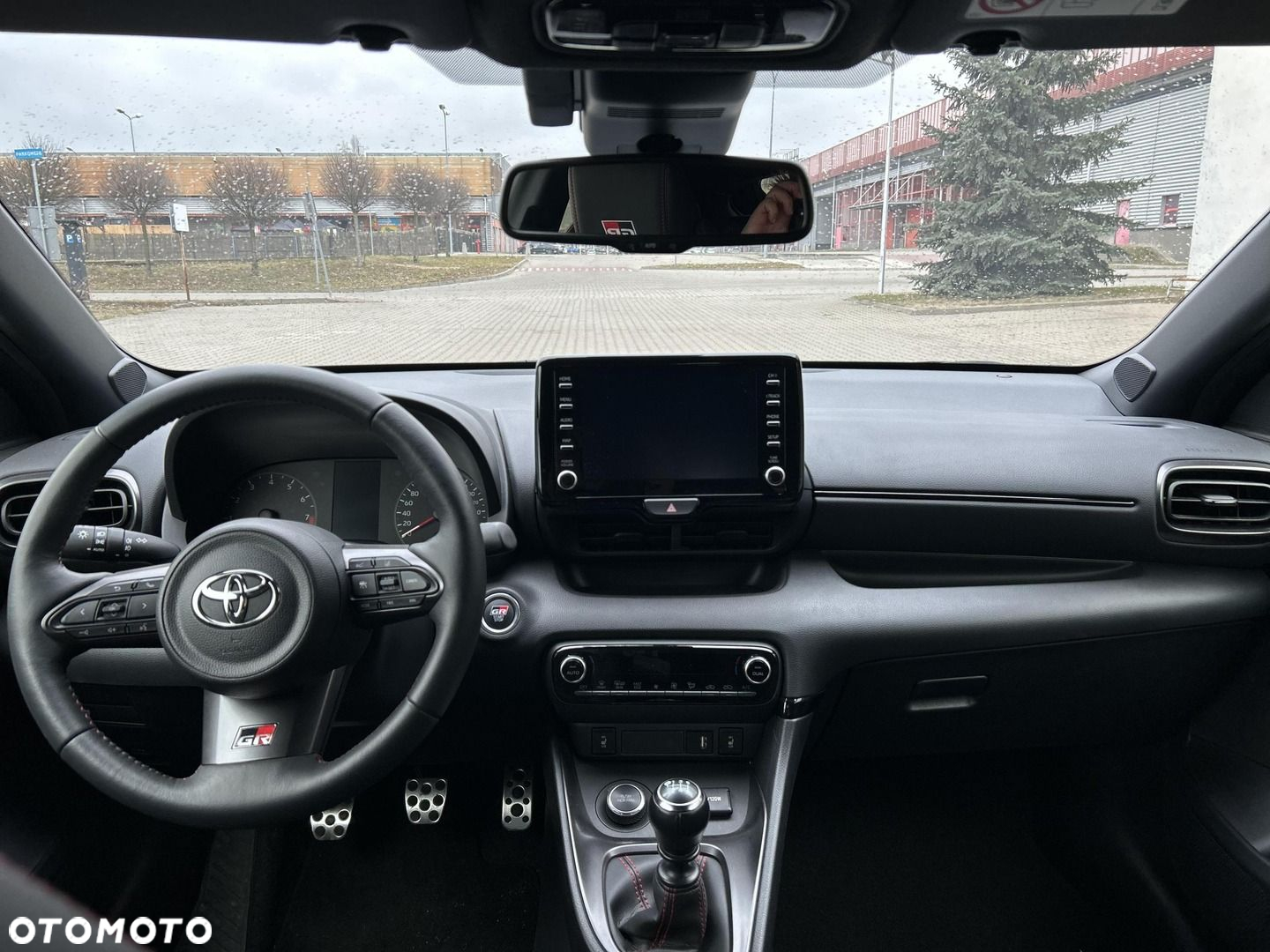 Toyota Yaris GR 1.6 Dynamic - 11