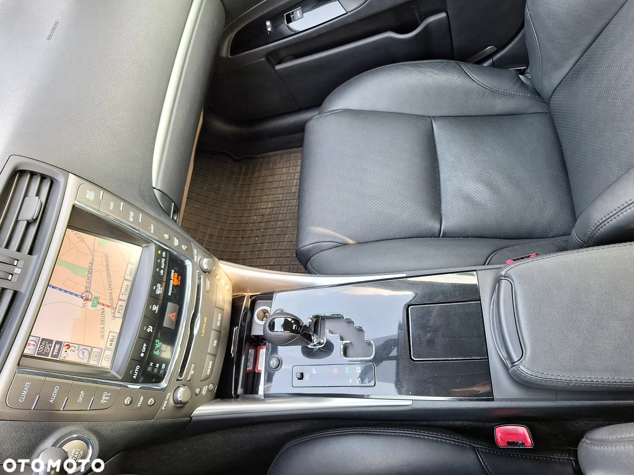 Lexus IS 250 - 10