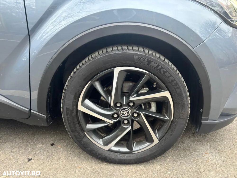 Toyota C-HR - 22