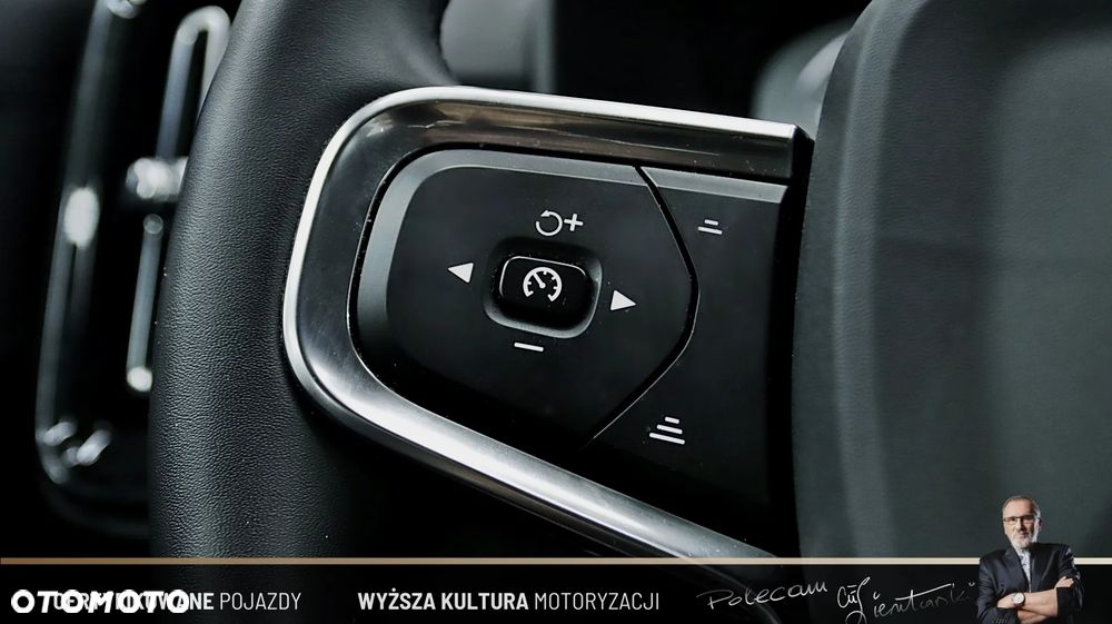 Volvo XC 40 T5 Plug-In Hybrid Inscription - 18