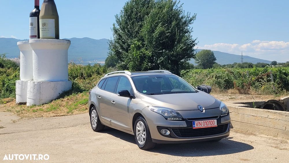RENAULT Megane
