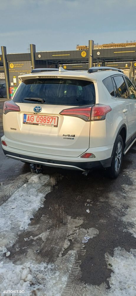 Toyota RAV4 - 16