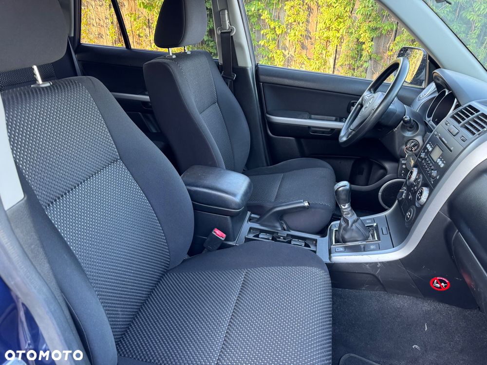 Honda CR-V 2.0i Executive - 28