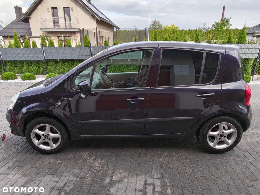 Renault Modus - 2
