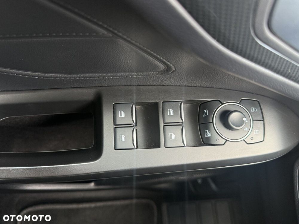 Ford Focus 1.0 EcoBoost mHEV ST-Line Style - 23