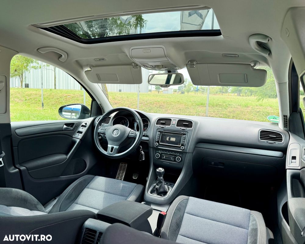 VOLKSWAGEN Golf 2012 — imagine 6