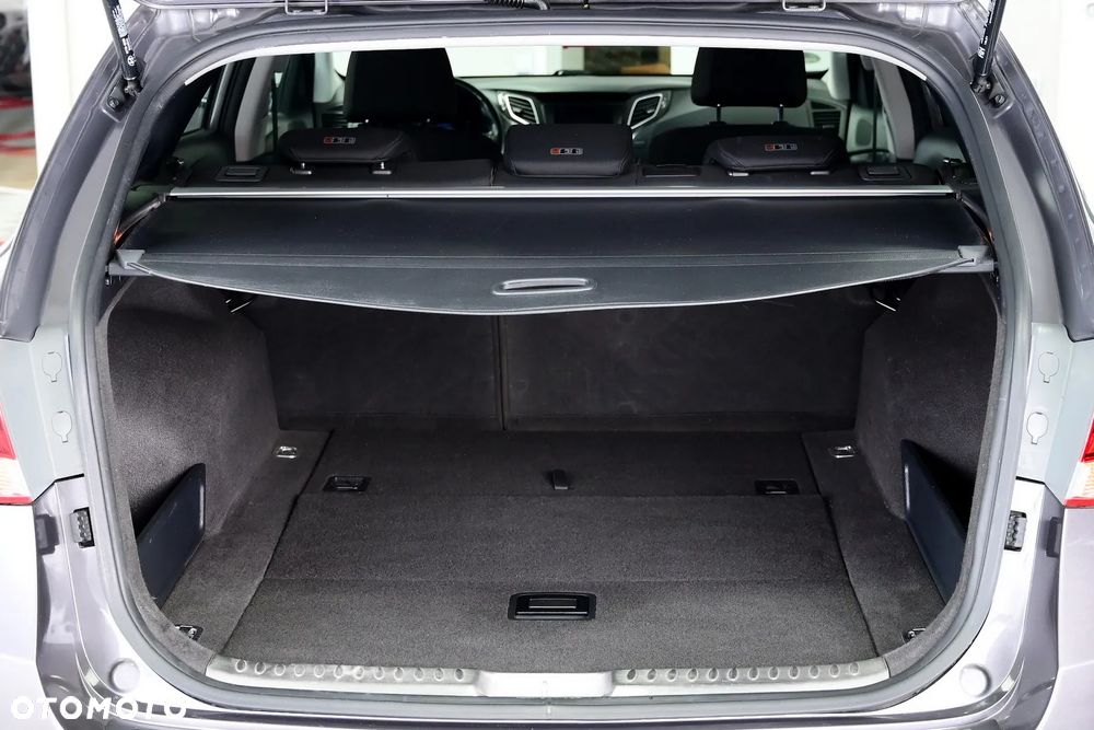 Hyundai i40 Kombi blue 1.6 Space - 32