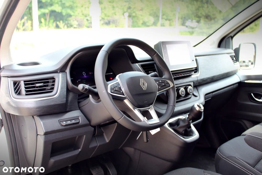 Renault Trafic - 21