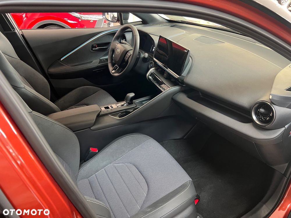 Toyota C-HR - 8
