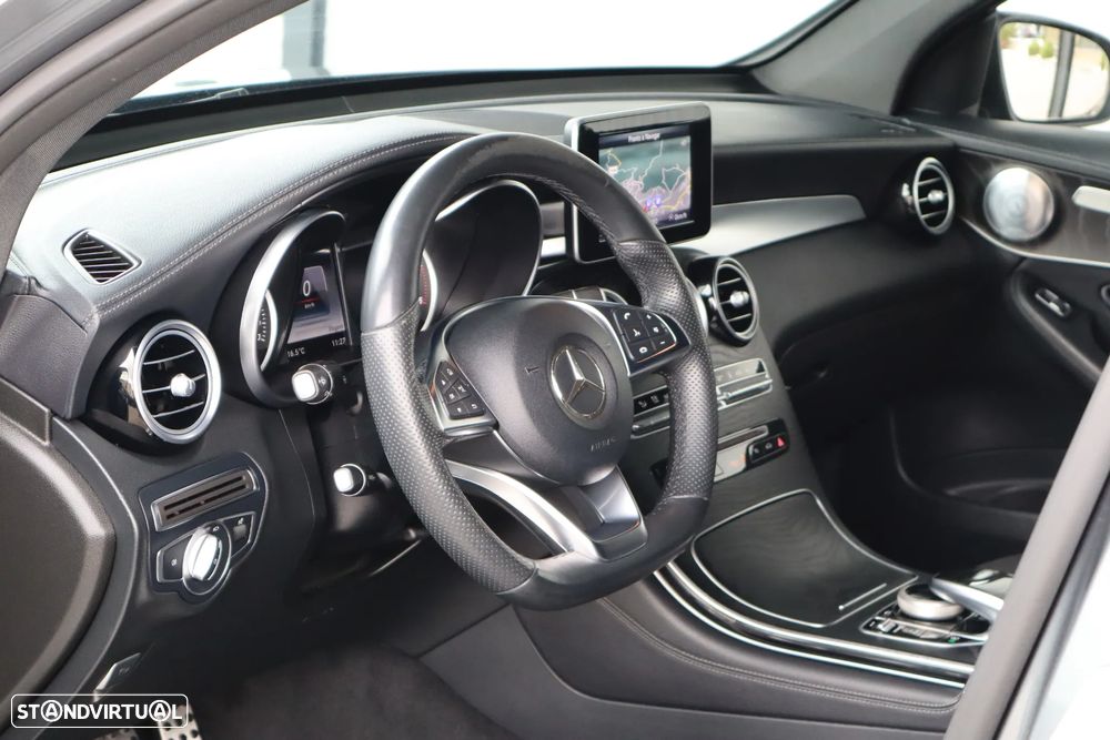 Mercedes-Benz GLC 250 d 4Matic 9G-TRONIC AMG Line - 18