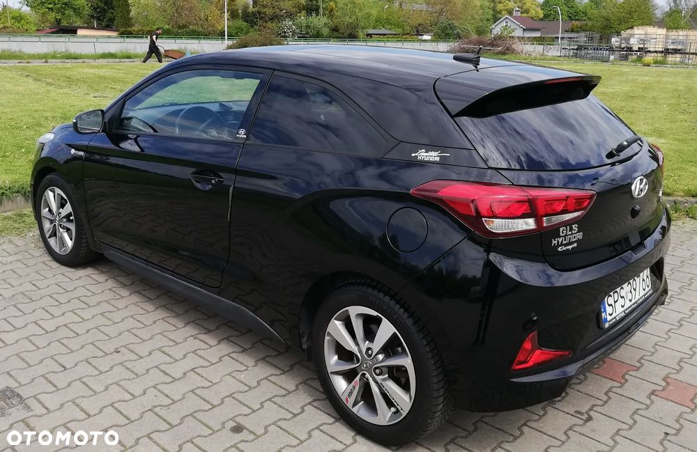 Hyundai i20 1.4 Premium - 4