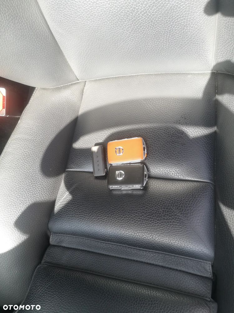 Volvo V60 B4 B Inscription - 18