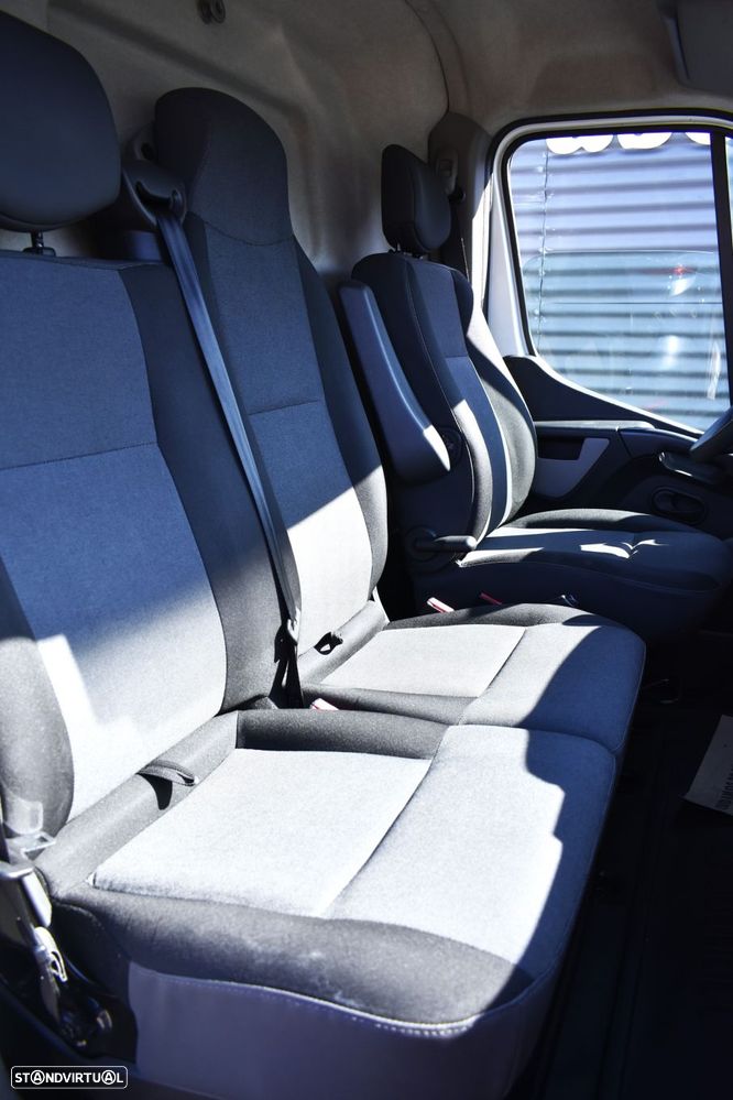 Renault Master 2.3 dCi L2H2 3.5T - 7