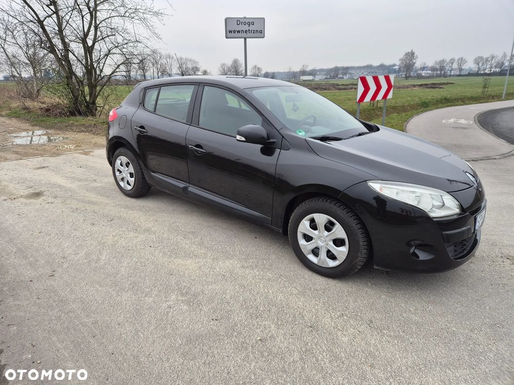 Renault Megane 1.6 16V 100 Authentique - 10