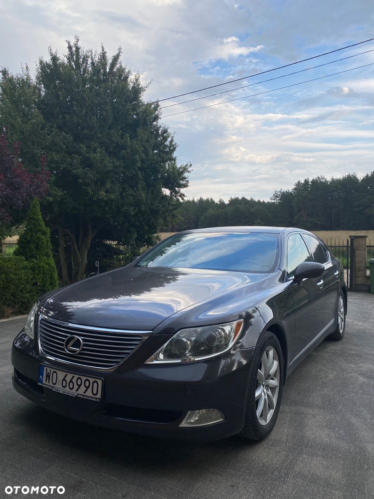 Lexus LS 460 Elegance - 1