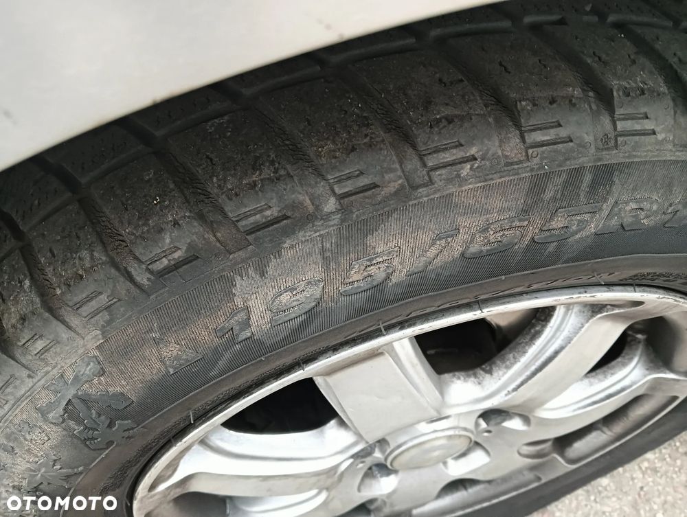 Ford Focus 1.6 TDCi DPF Ambiente - 18