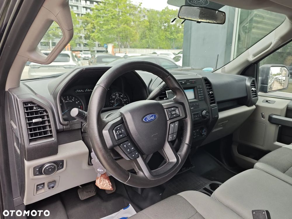 Ford F150 - 5
