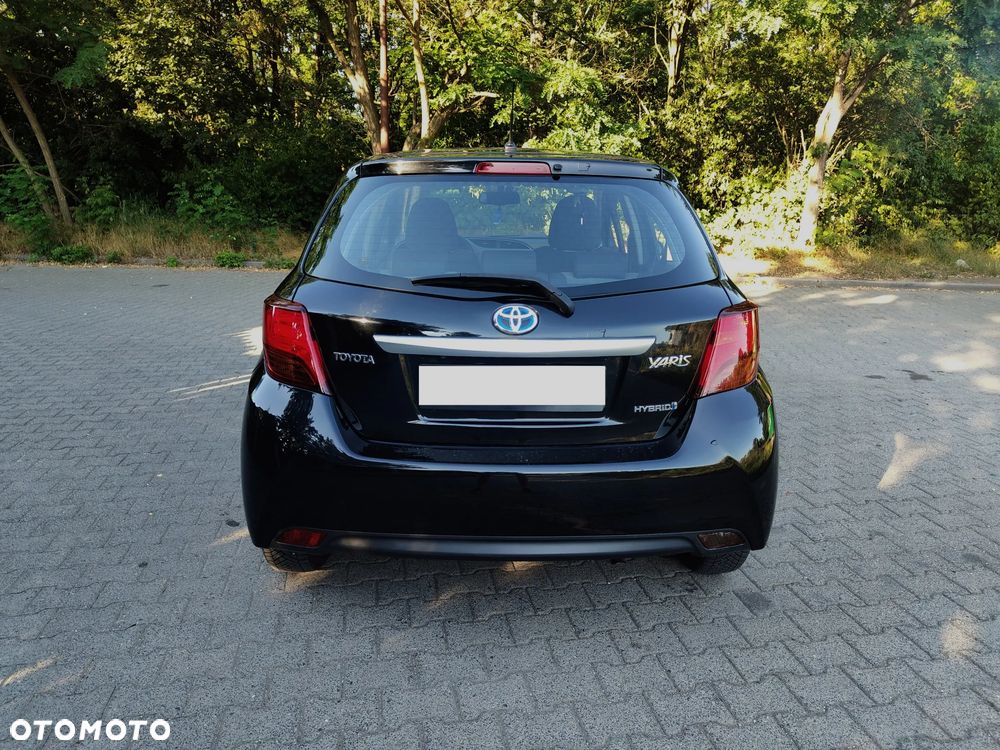 Toyota Yaris 1.5 VVT-i Comfort mit Design Paket - 9