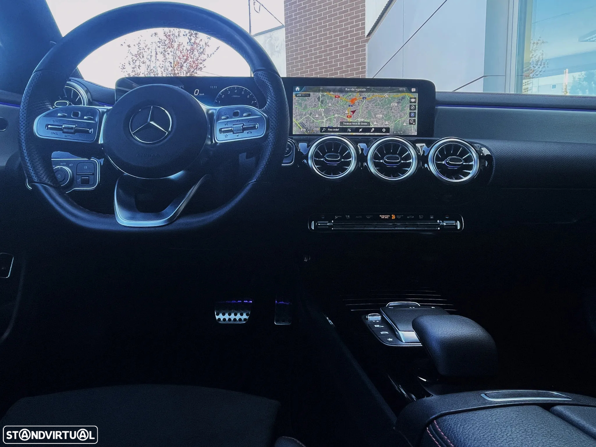 Mercedes-Benz CLA 250 e AMG Line - 23