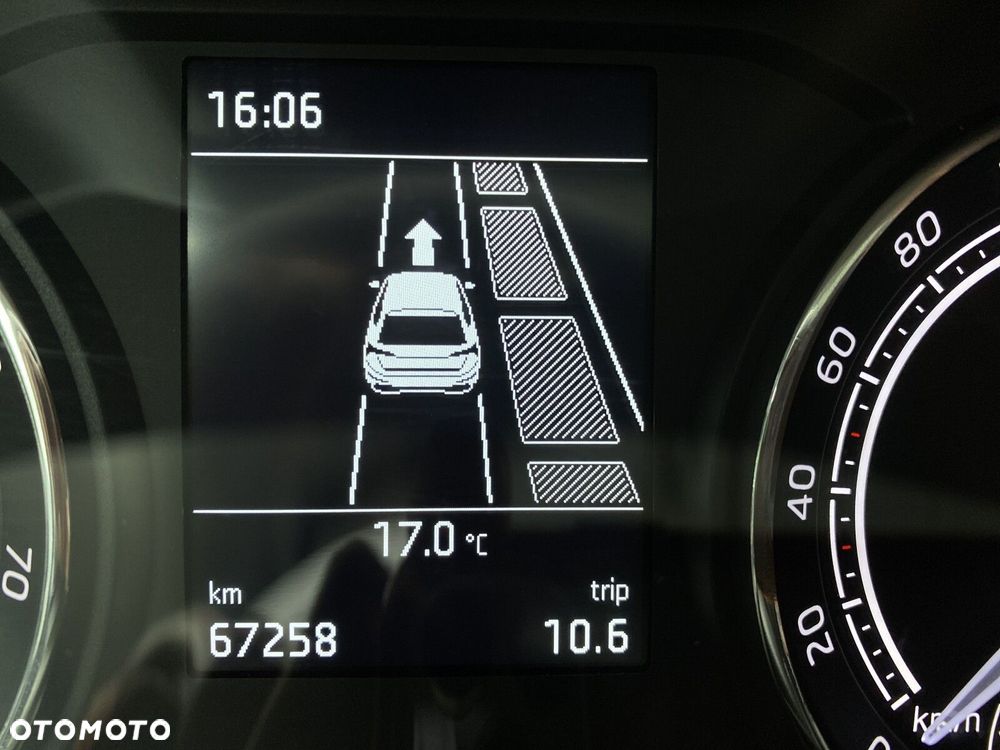 Skoda Scala 1.0 TSI Style - 33