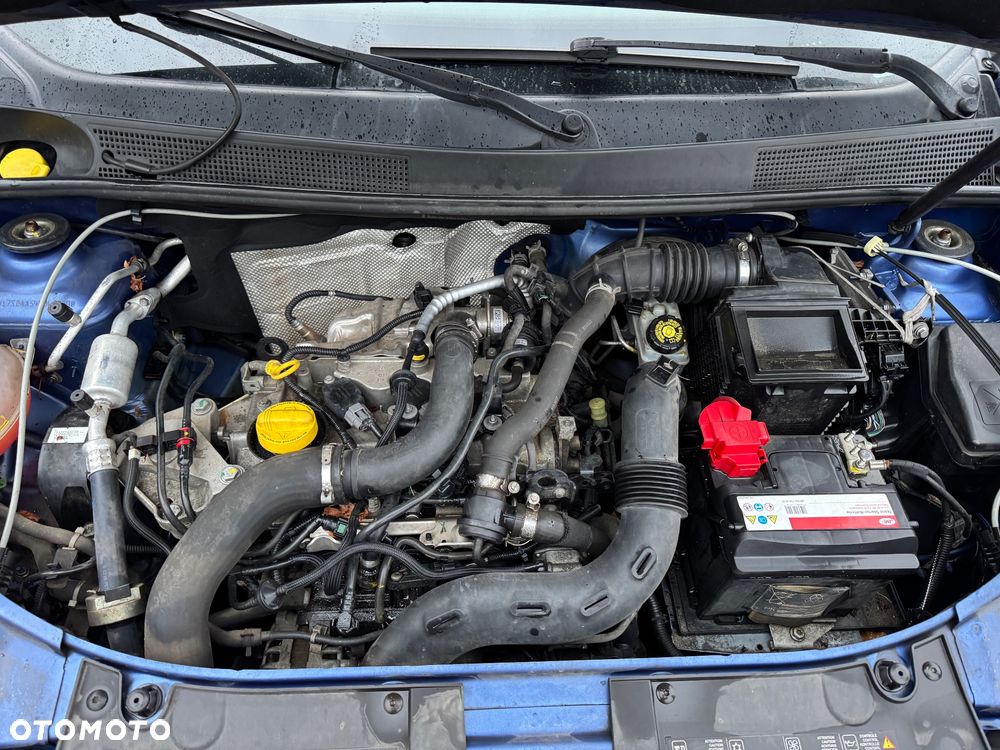 Dacia Logan 0.9 TCe SL Celebration S&S EU6 - 10