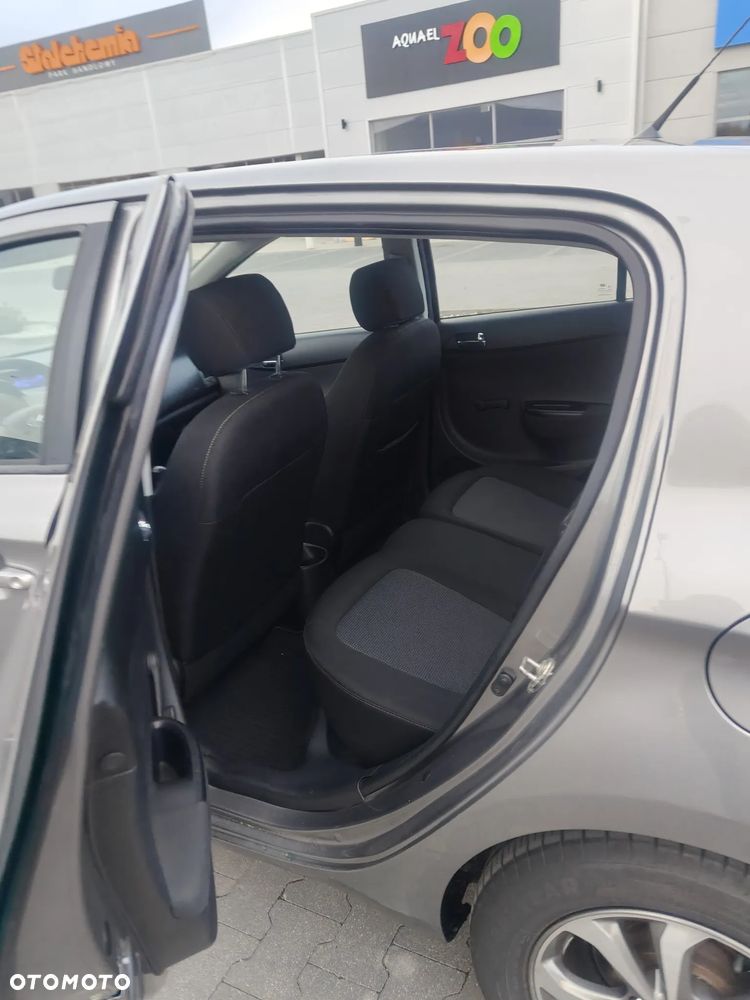 Hyundai i20 - 5
