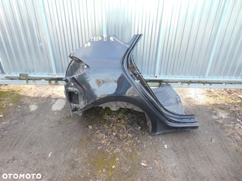 ĆWIARTKA KIA CEED II HATCHBACK PRAWA TYLNA CZARNA 1K ORYGINAŁ