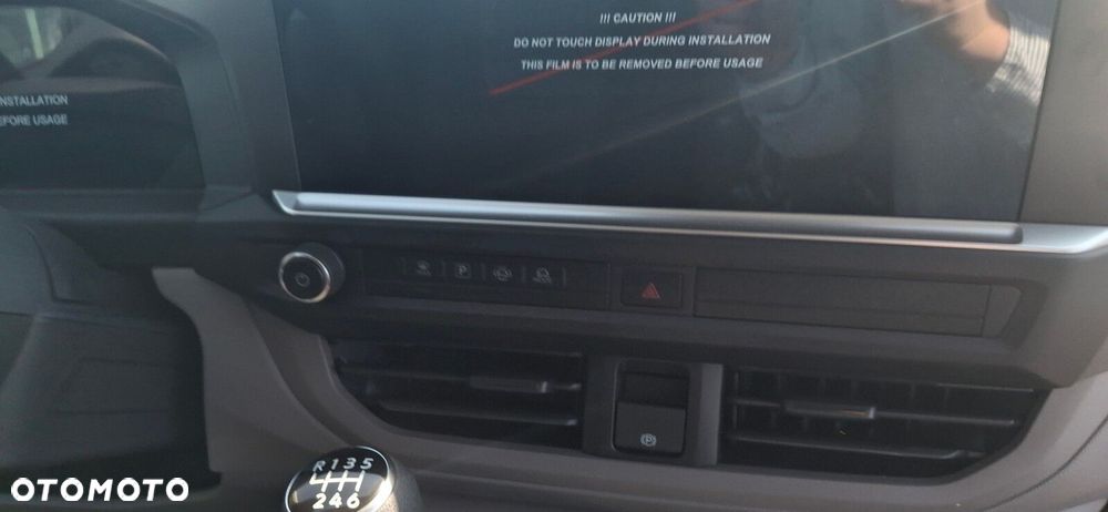 Volkswagen Transporter - 26