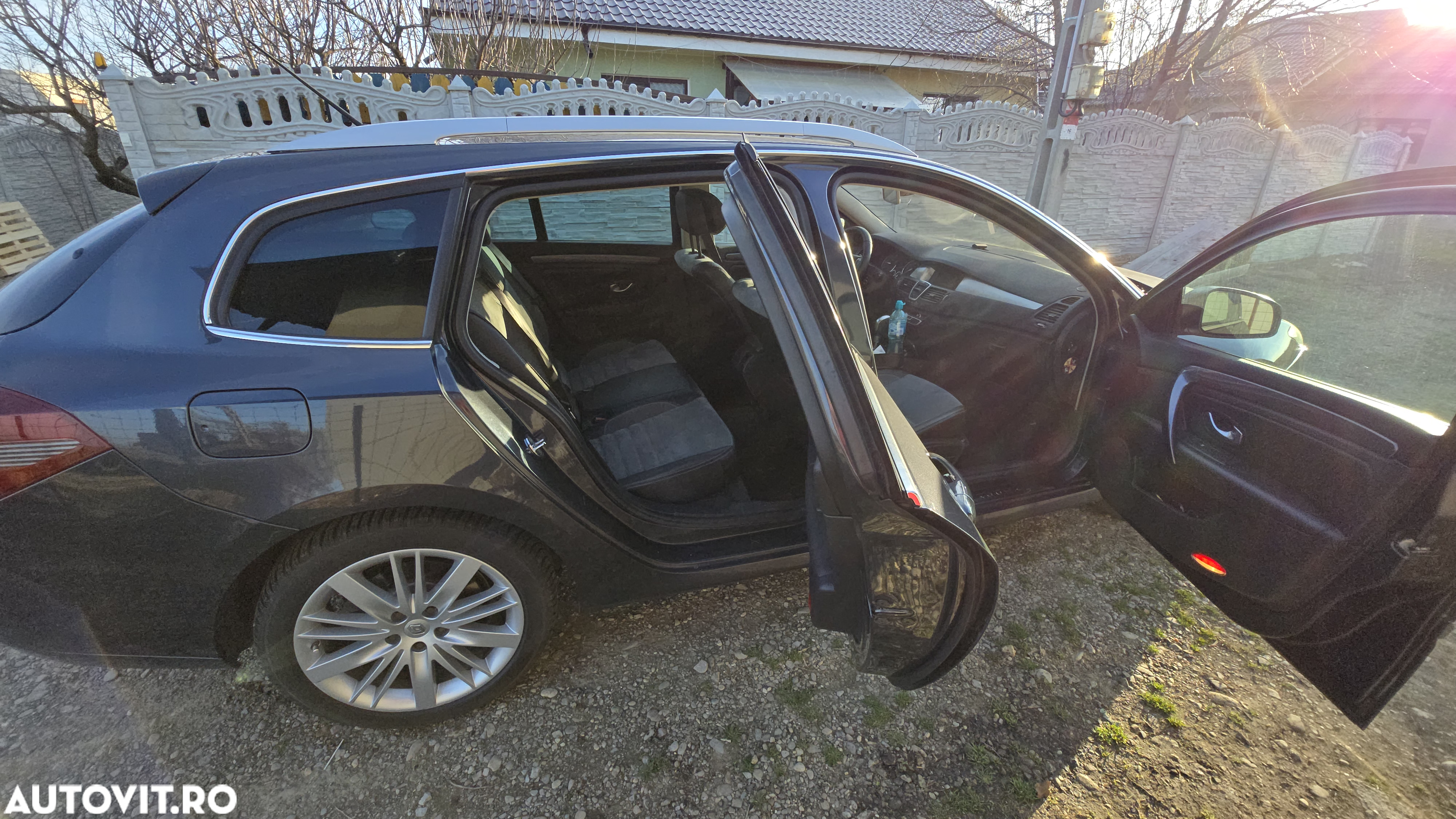 Renault Laguna 2.0dCi CVA Aut - 9