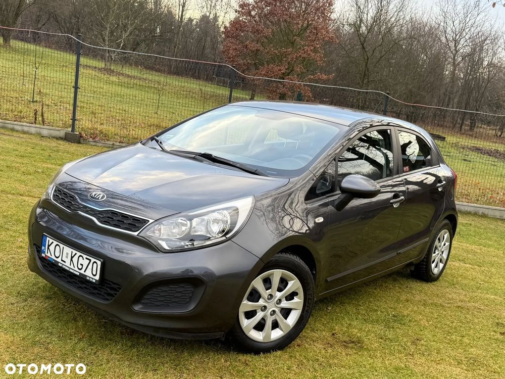 Kia Rio - 7