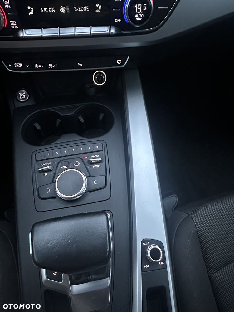 Audi A4 Avant - 8