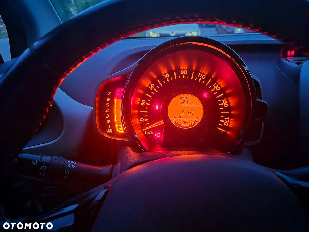 Toyota Aygo - 12