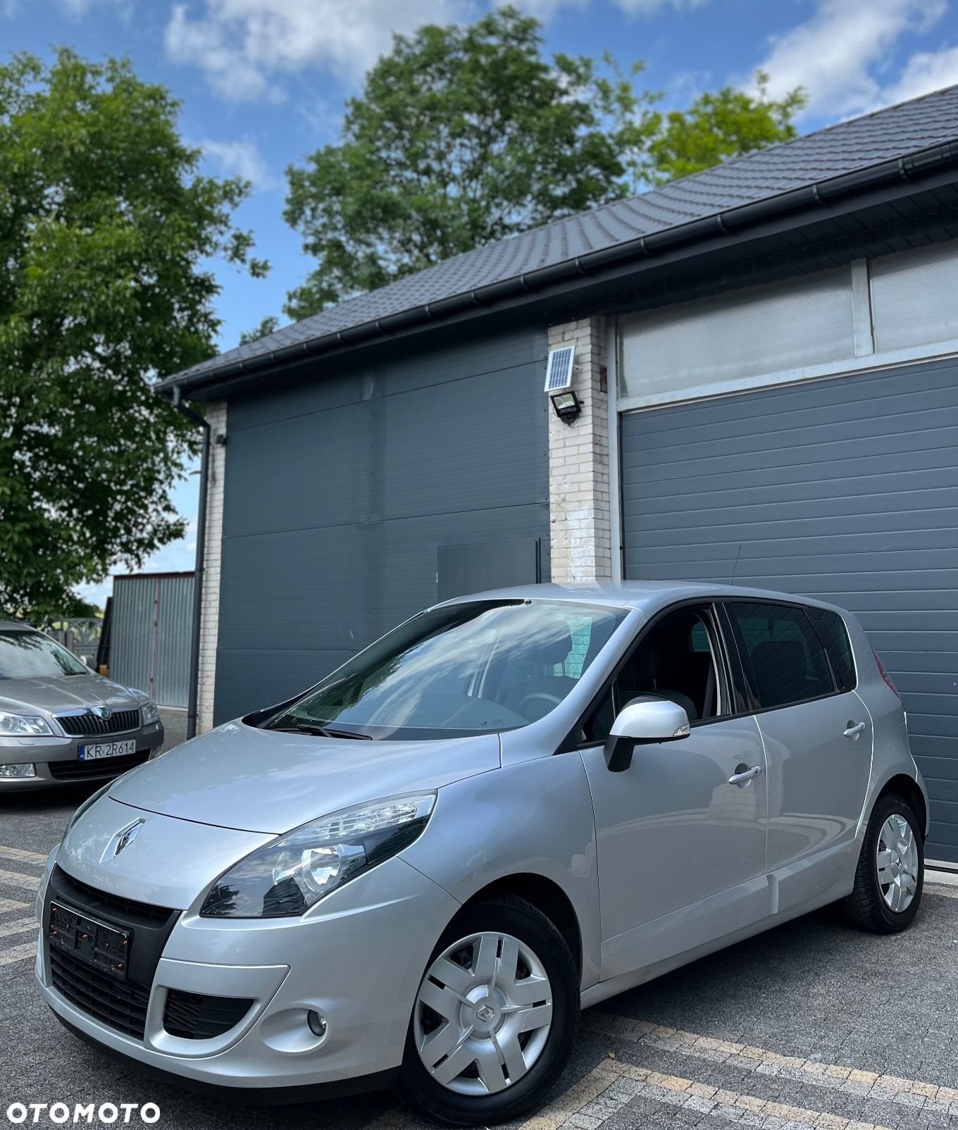 Renault Scenic 1.4 16V TCE Bose Edition - 1