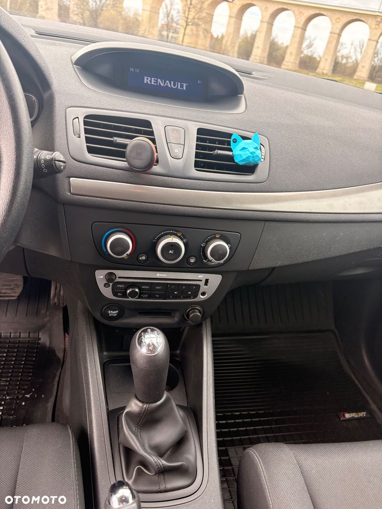 Renault Megane 1.5 dCi Color Edition - 9