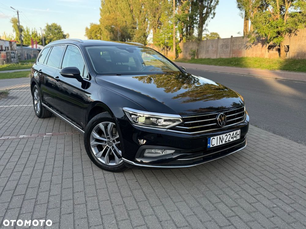 Volkswagen Passat - 33