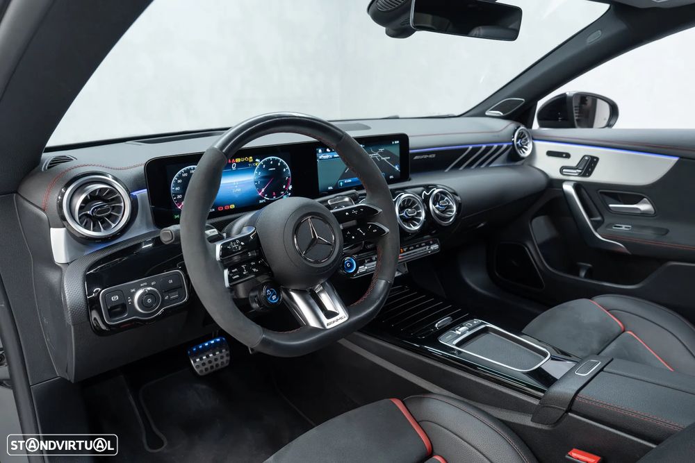 Mercedes-Benz CLA 45 AMG S 4Matic+ Speedshift 8G-DCT Line Premium - 17