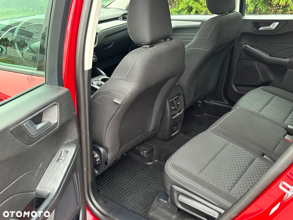 Ford Kuga 2.0 TDCi AWD Trend - 24