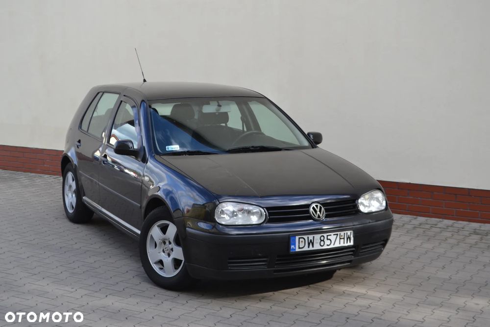 Volkswagen Golf 1.4 Comfortline - 2