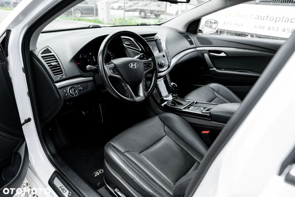 Hyundai i40 Kombi blue 1.7 CRDi DCT Premium - 16
