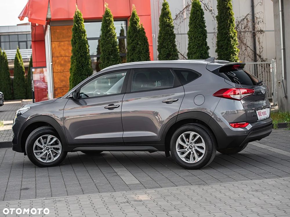 Hyundai Tucson blue 1.6 GDi 2WD Navi - 10
